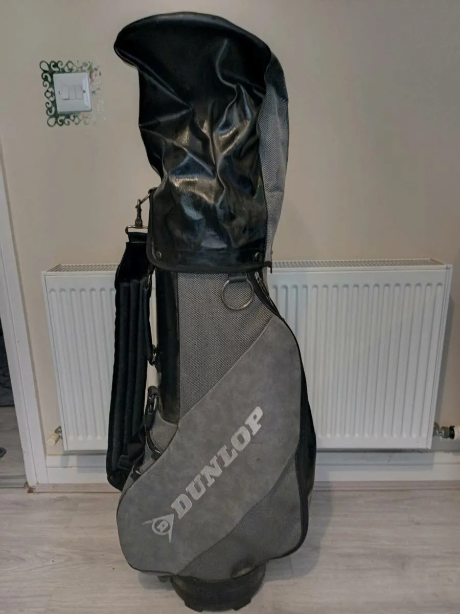 Dunlop water resistant golf bag - Image 4