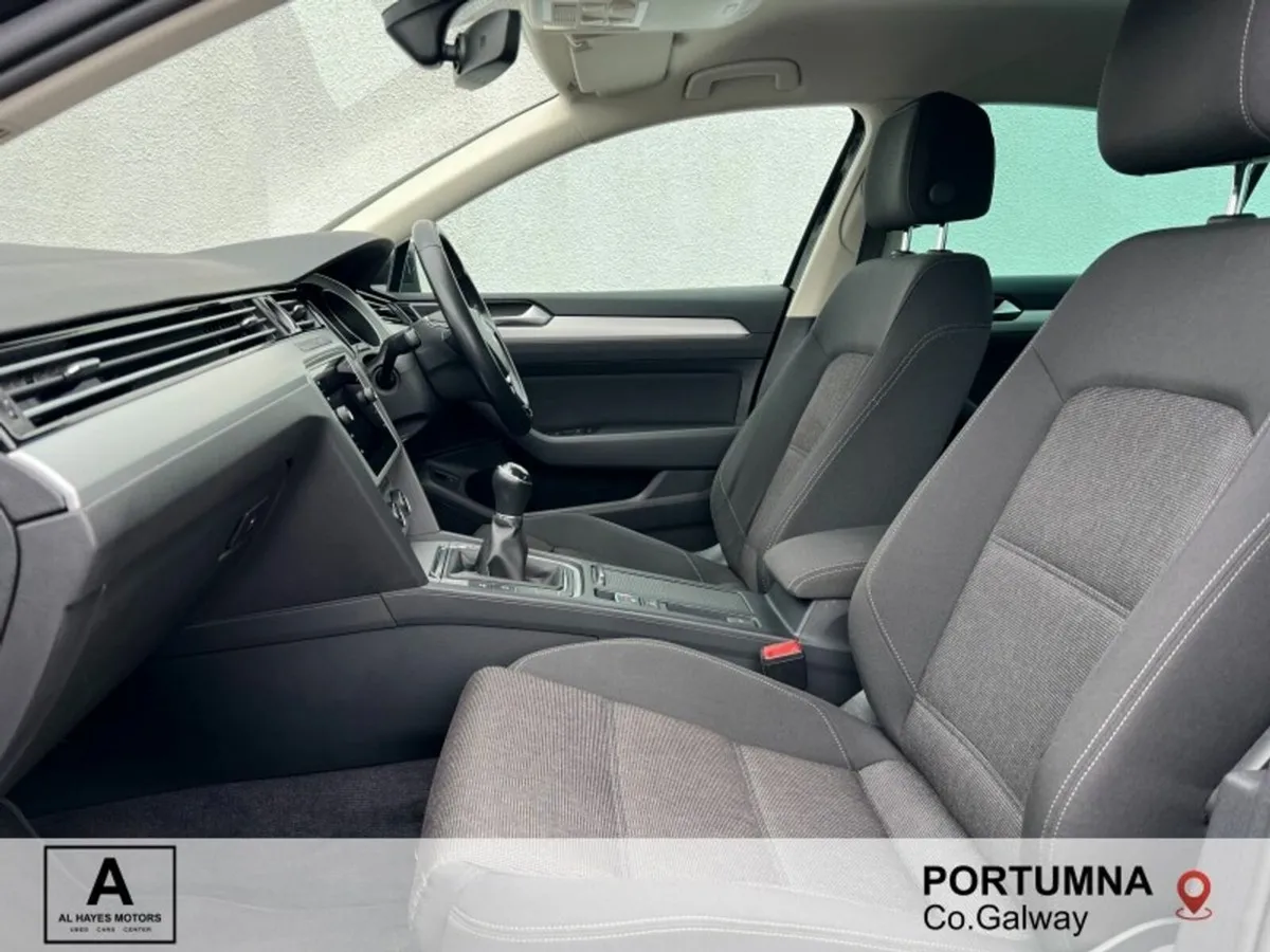 Volkswagen Passat **SE BUSINESS** 2.0TDI--150 BHP - Image 4