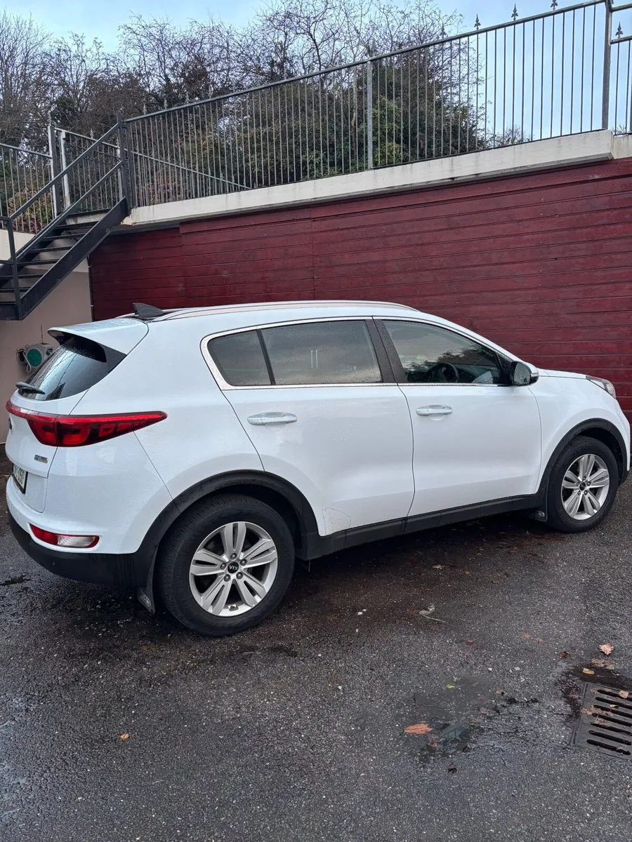 2016 Kia Sportage 1.7 CRDi – Diesel SUV, Manual - Image 1