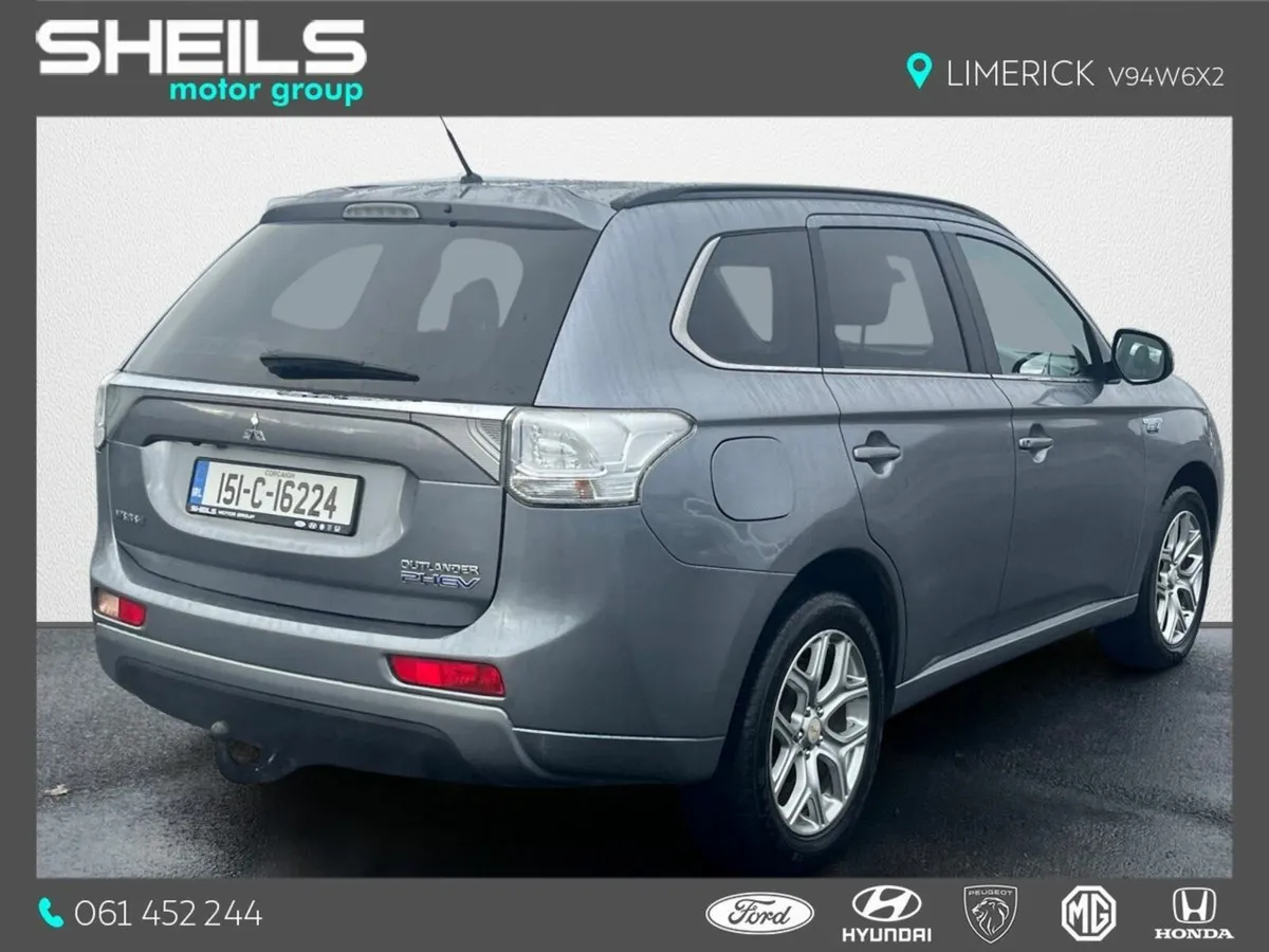 Mitsubishi Outlander PHEV Intense+ - Image 2