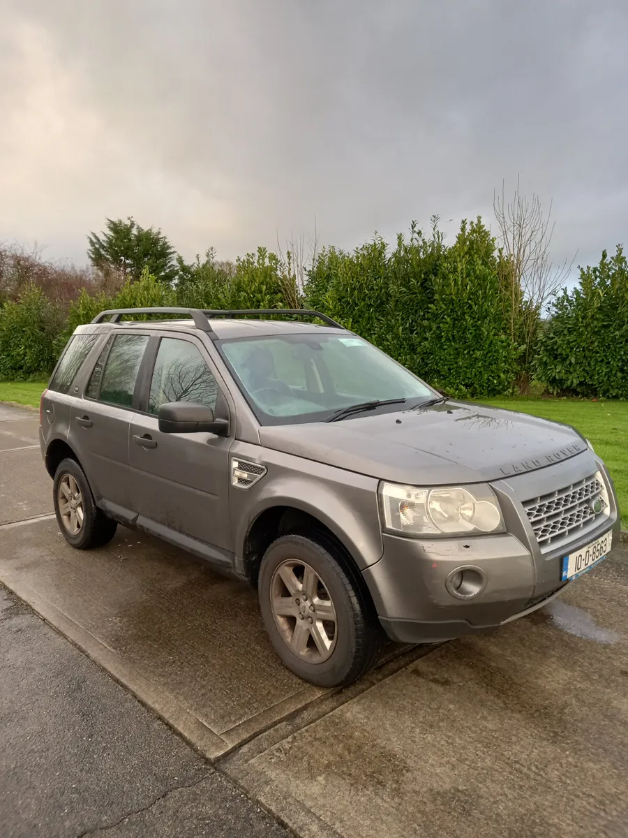 2010 Land Rover Freelander 2.2 Diesel - Image 2