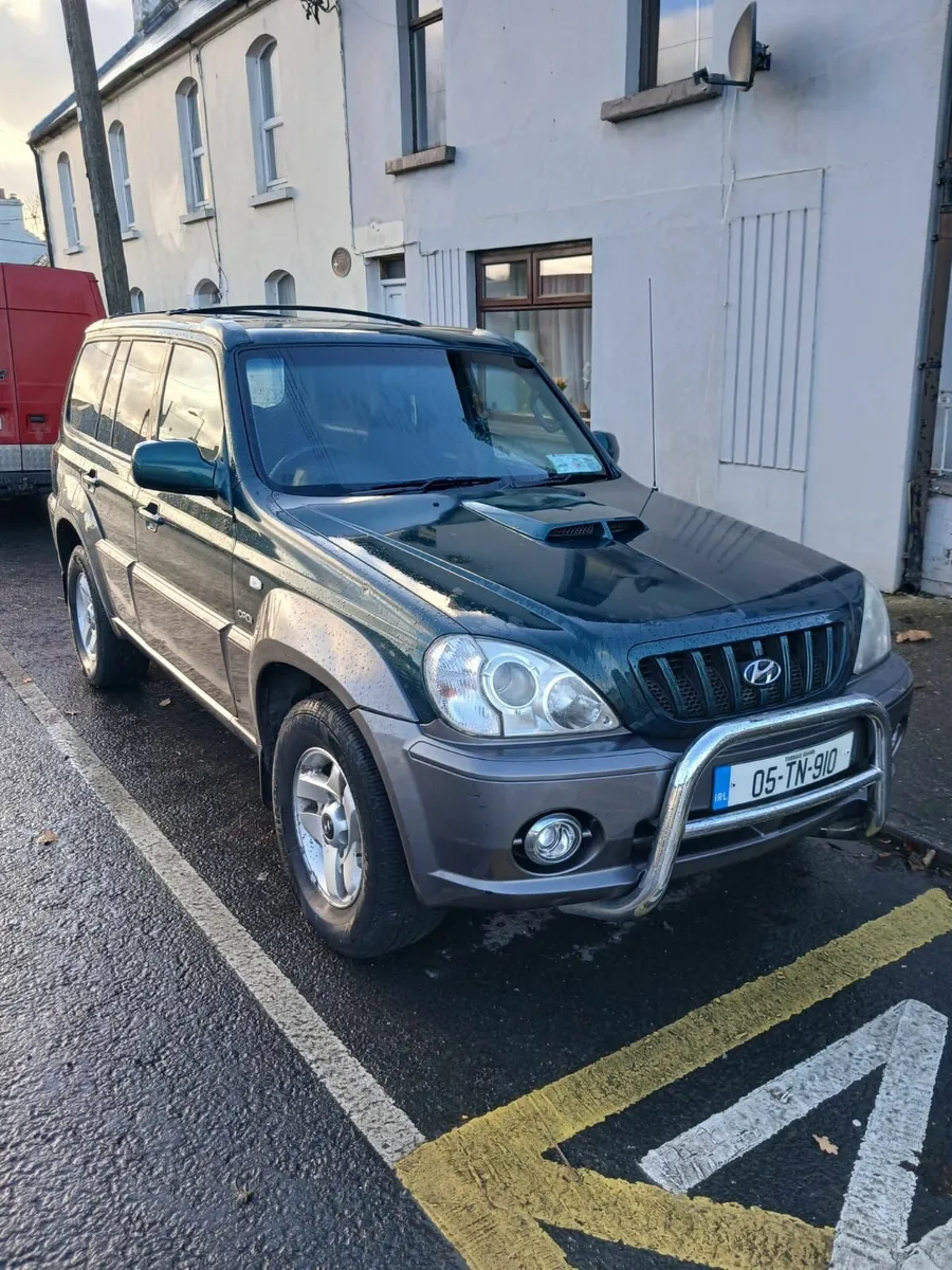 Hyundai Terracan 2005 (Best value 4X4) - Image 1