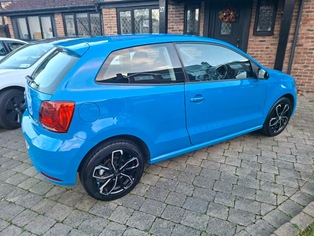 VOLKSWAGON POLO 1.2 TSI PETROL 2015 3DR VERY CLEAN - Image 2