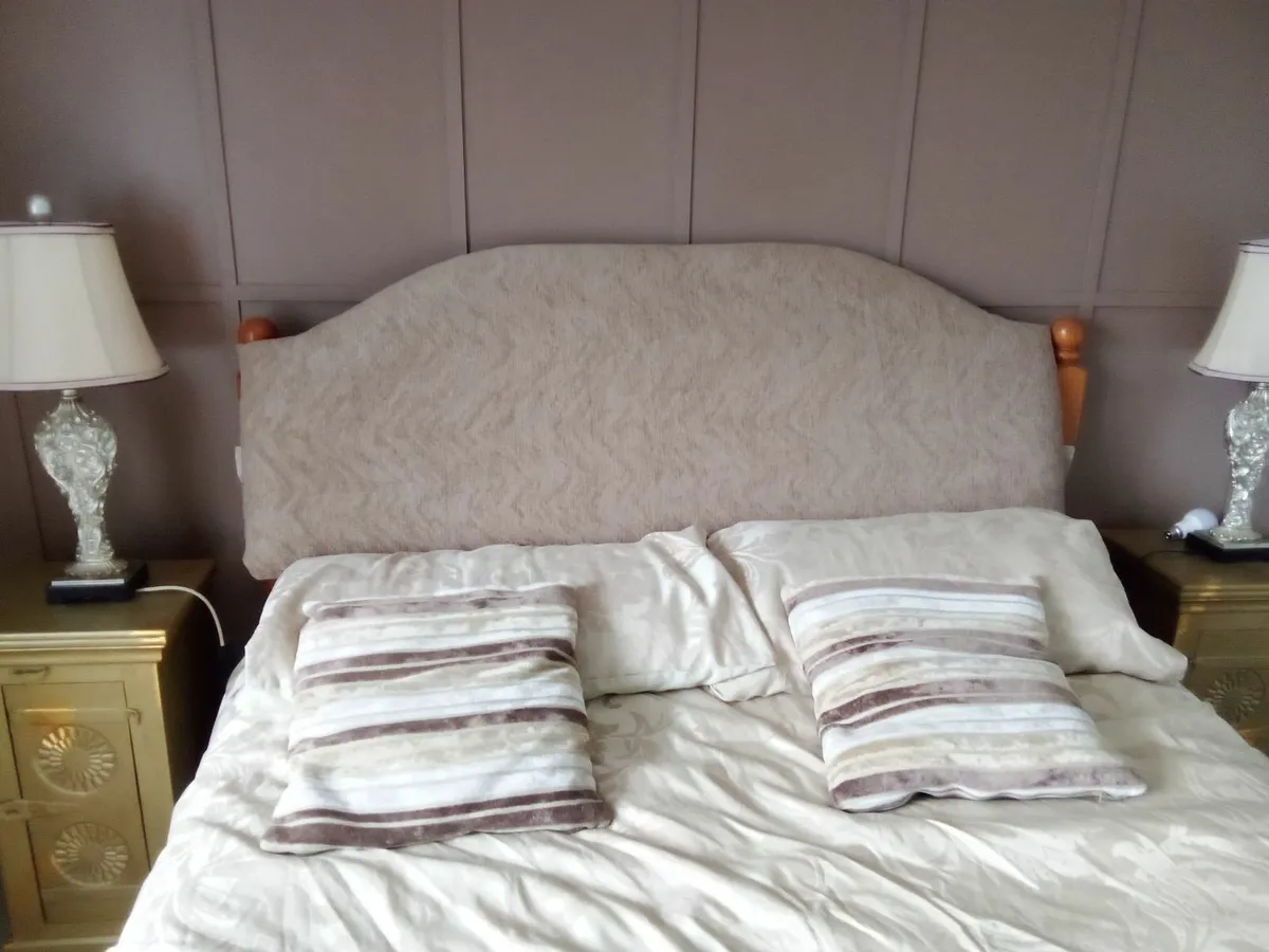 Double headboard - Image 1