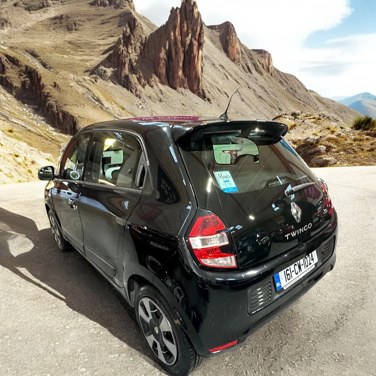 2016 Renault Twingo PLAY SCe 70 1.0 Petrol - Image 2