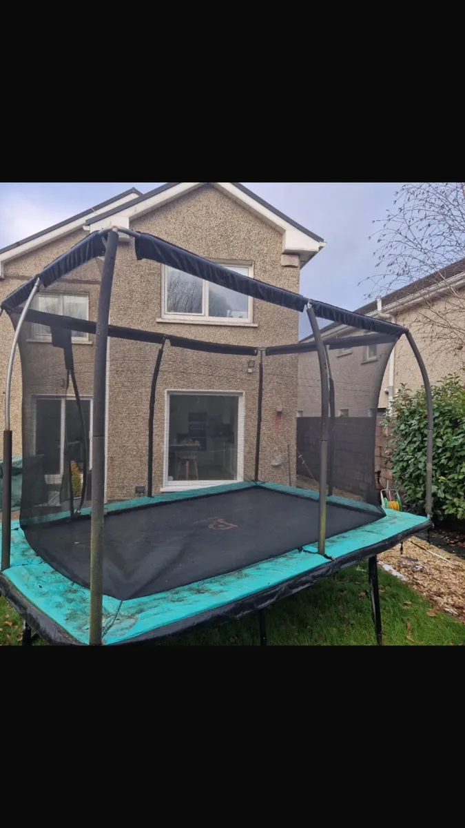 Trampoline - Image 2