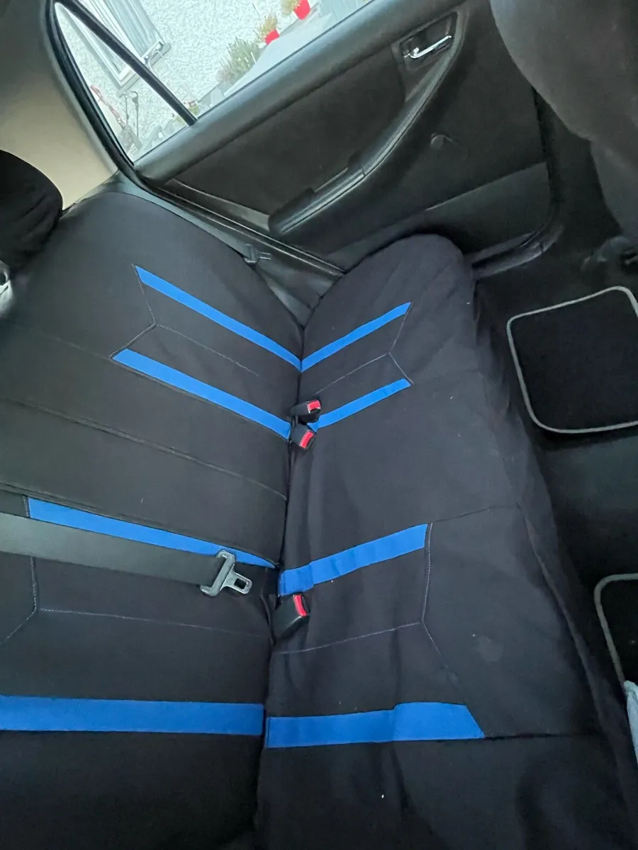 Toyota Corolla - Image 4