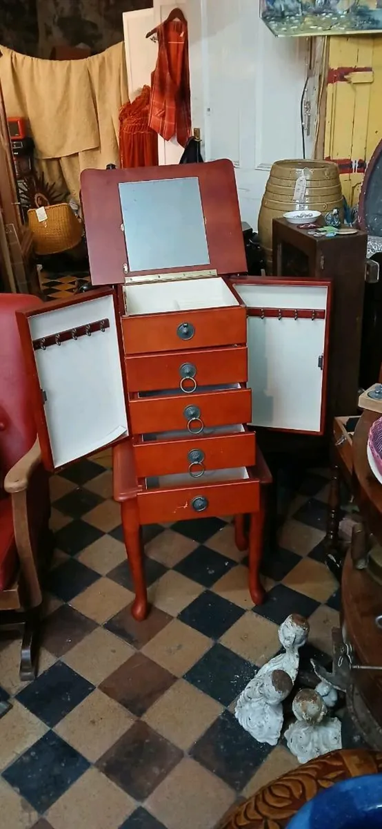 Large Jewellery cabinet - Image 1