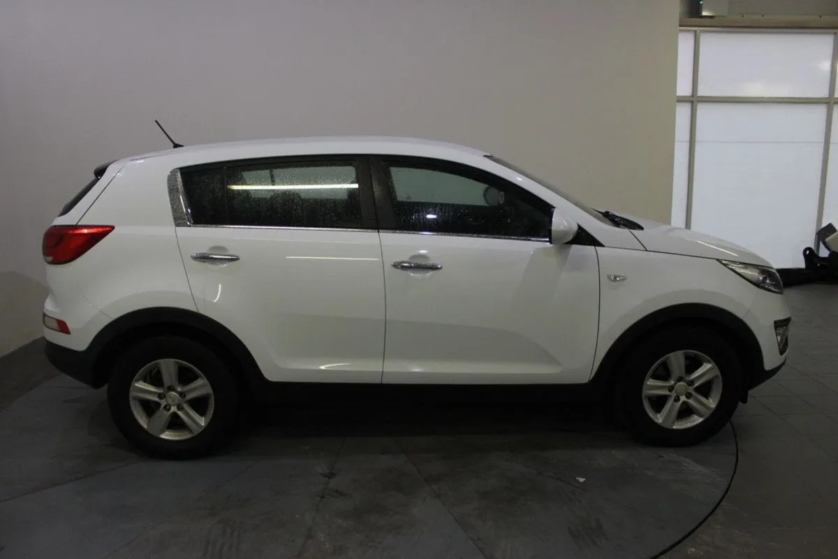 Kia Sportage 1 ISG 114BHP 5DR - Image 3