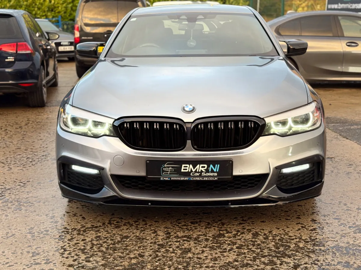 BMW 5-Series 2019 - Image 2