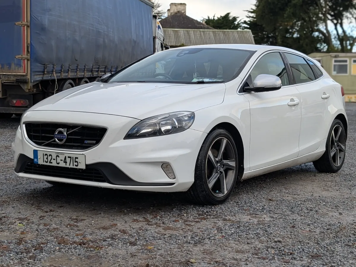2013 Volvo V40 1.6 Diesel - Image 3