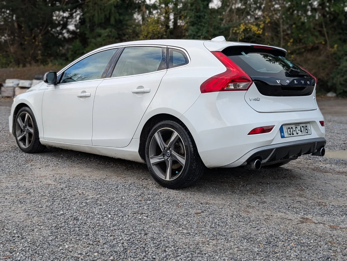 2013 Volvo V40 1.6 Diesel - Image 4