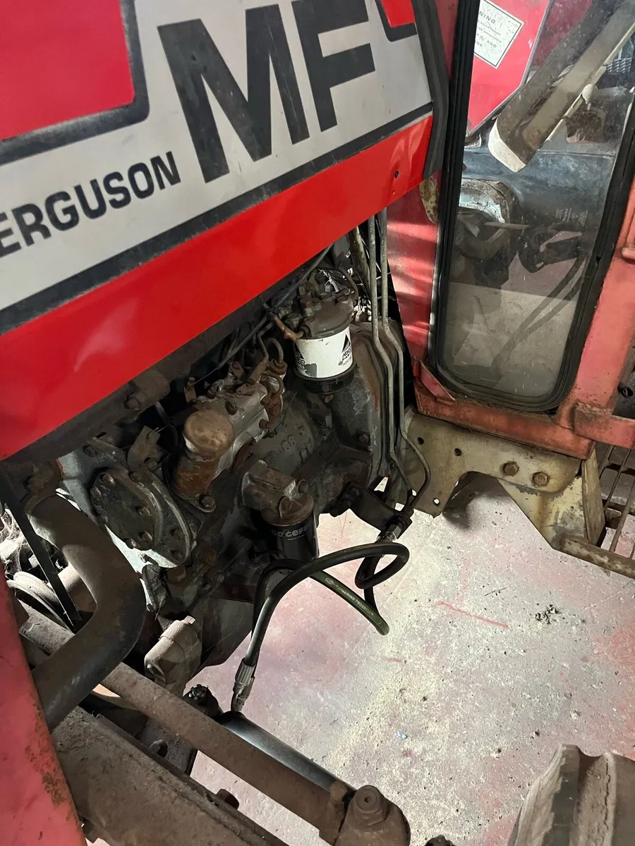 Massey Ferguson 550 - Image 2