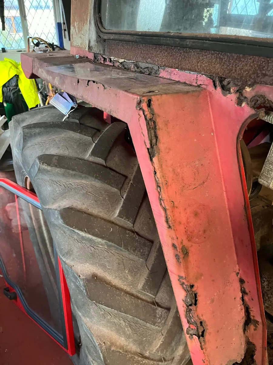 Massey Ferguson 550 - Image 4
