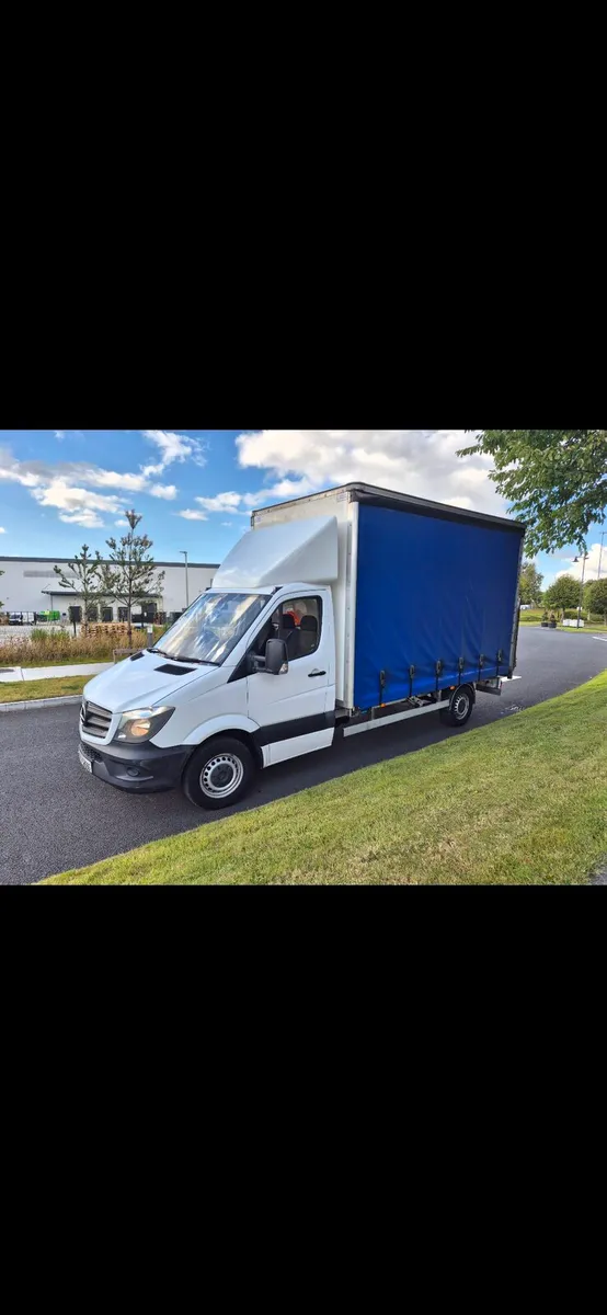 Mercedes Sprinter Curtainsider - Image 1