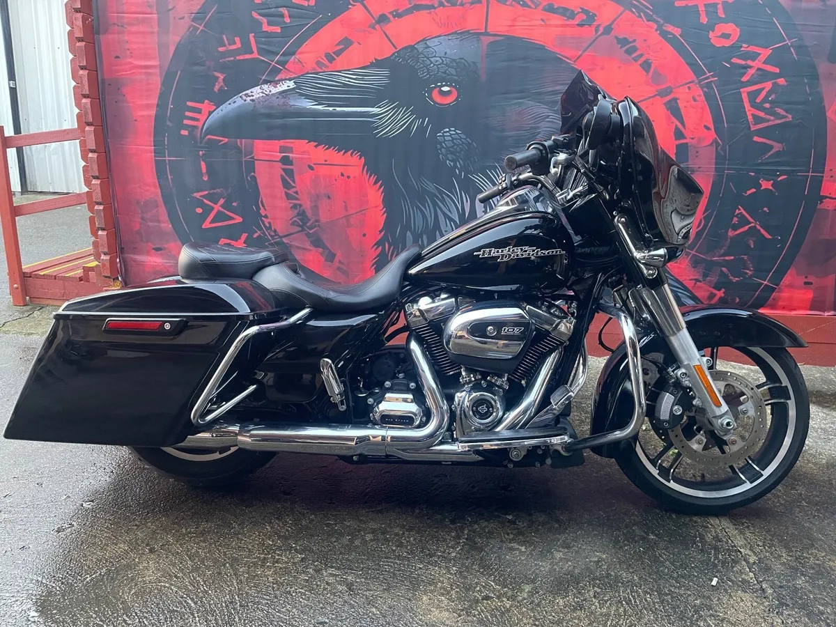 HARLEY DAVIDSON OFFERS OFFERS - Image 1