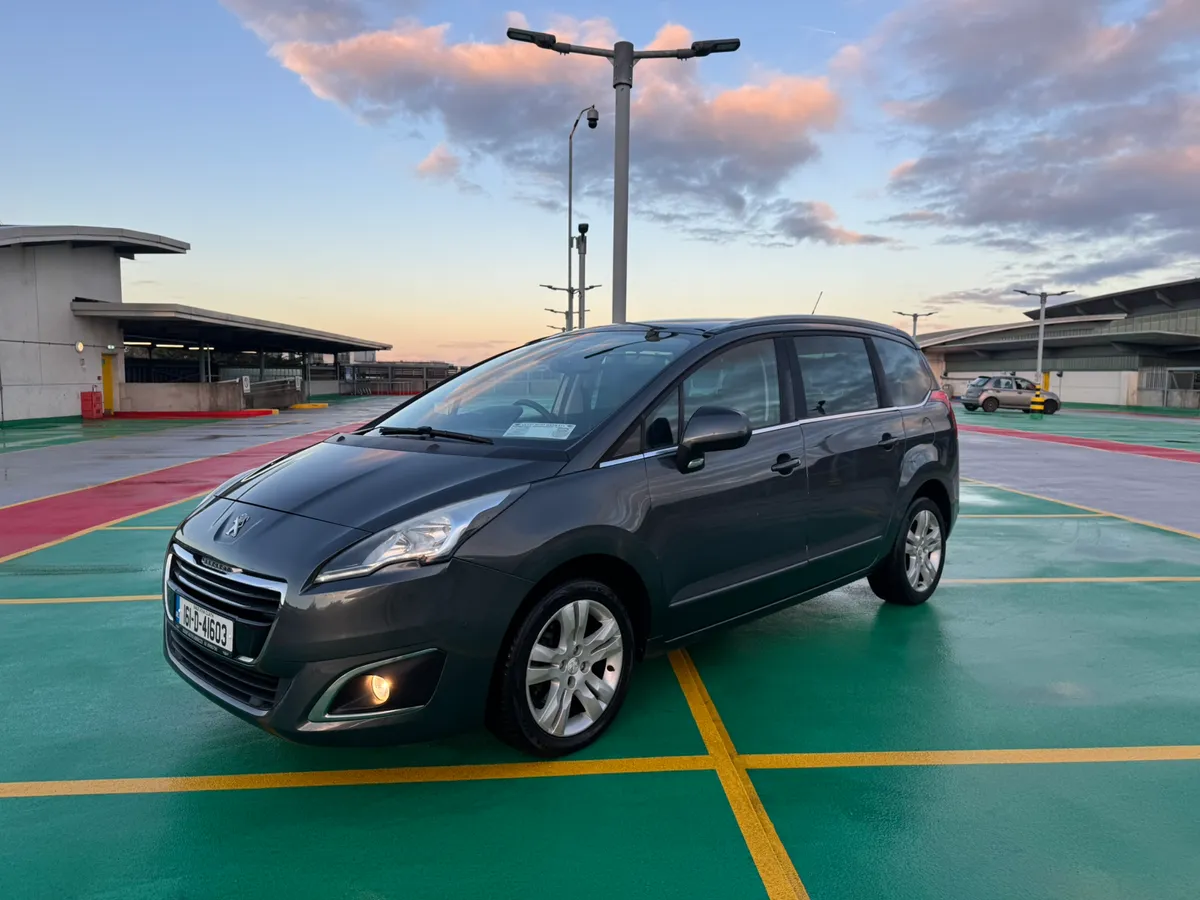 161 PEUGEOT 5008 VERY HIGH SPEC 7 SEATER - Image 3