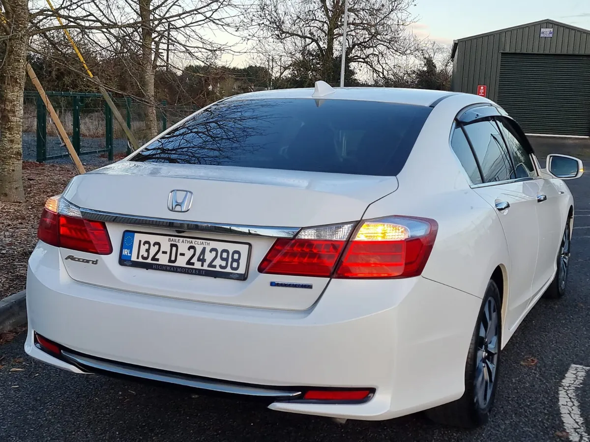 2013 HONDA ACCORD HYBRID AUTOMATIC NCT'd €10,900 - Image 4