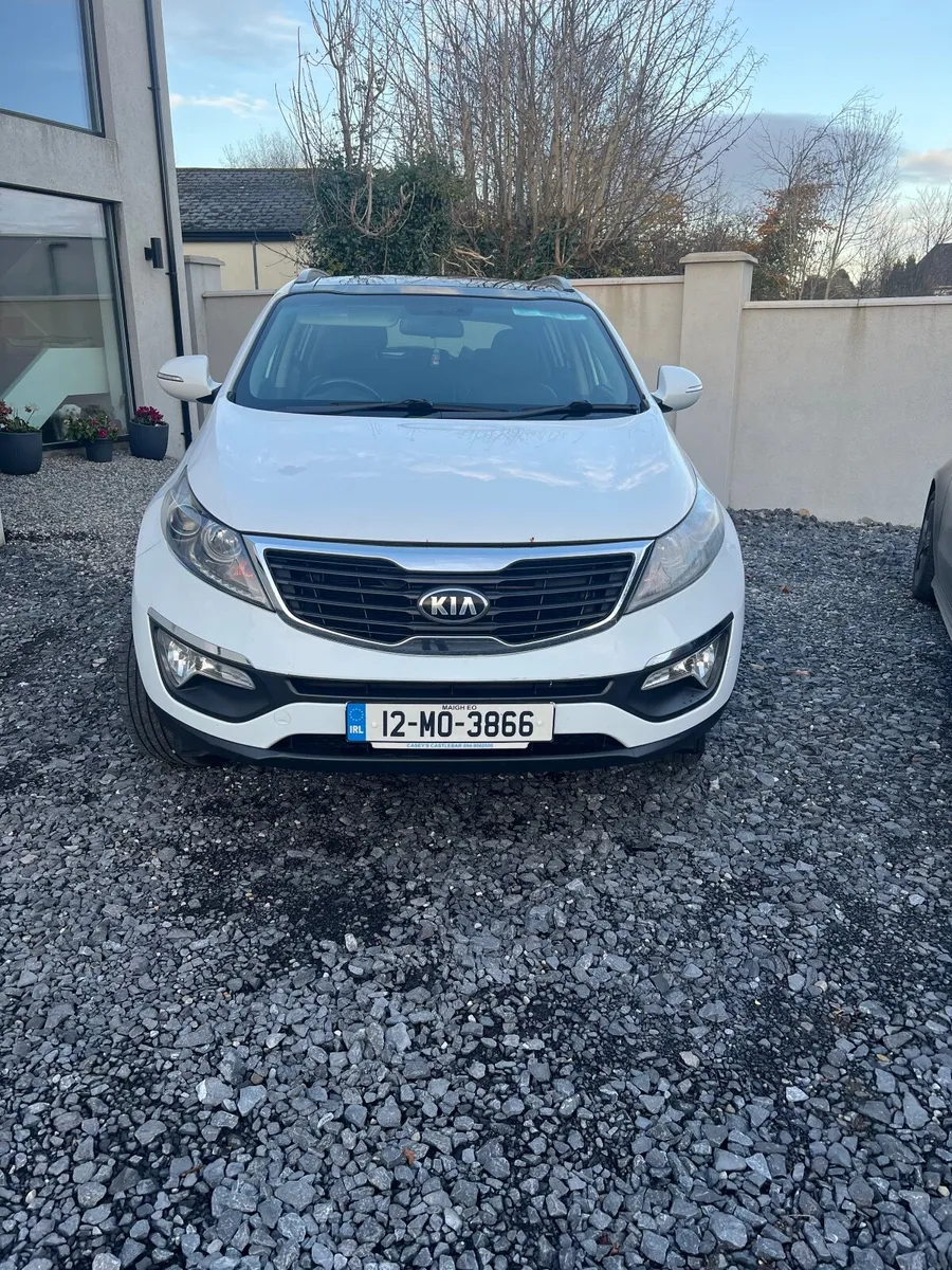 Kia Sportage 2012 1.6 petrol - Image 2