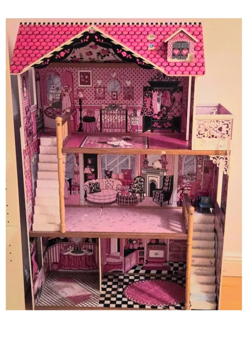 Doll House