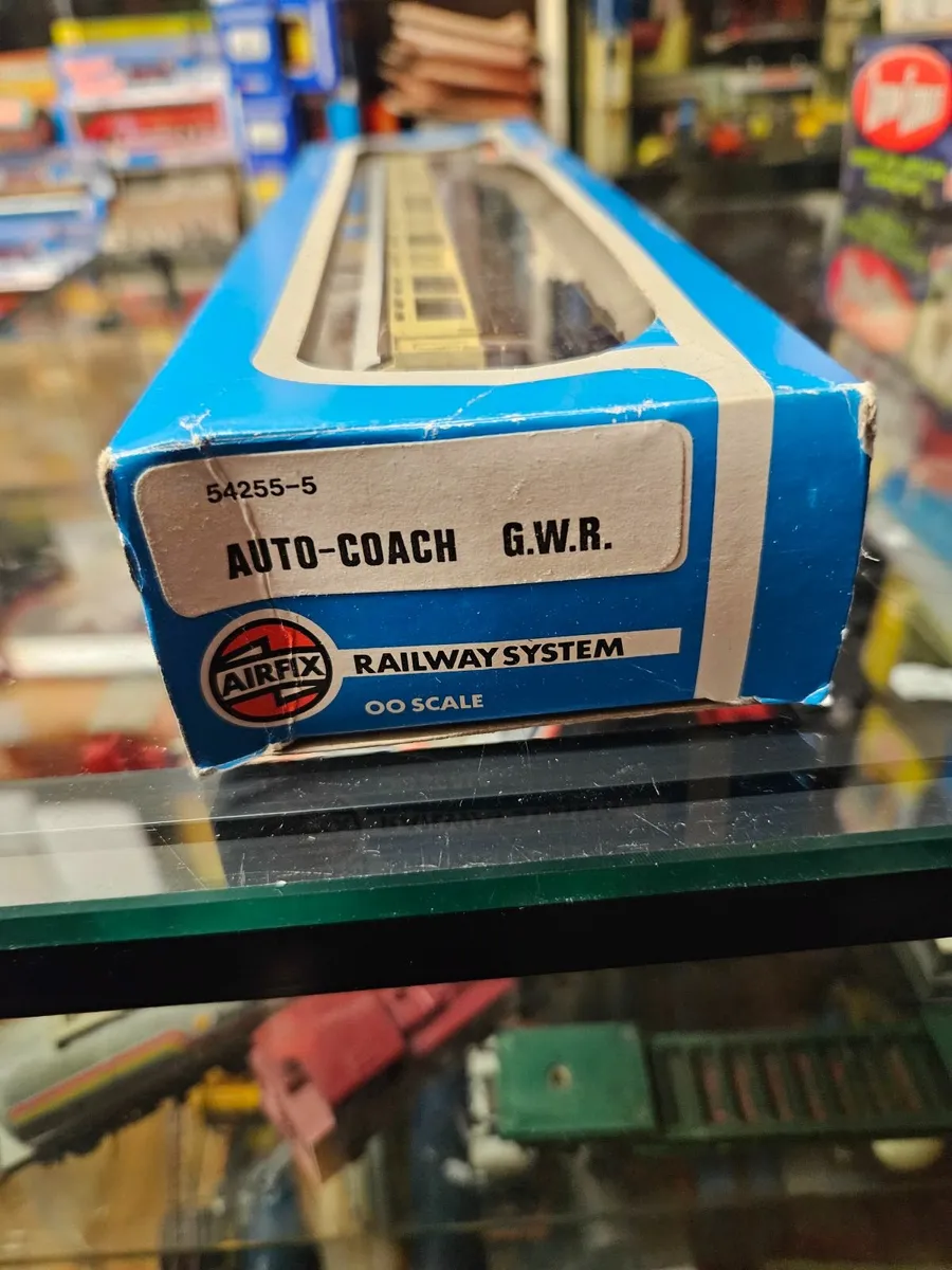 Hornby Airfix GWR Auto Coach - Image 1