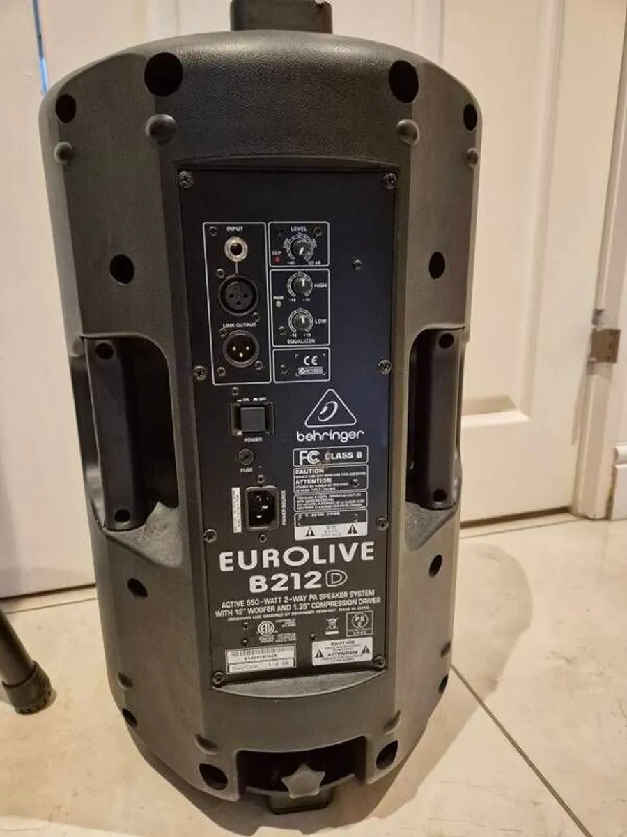 Speakers X 2 (Behringer B212D) 550w - Image 3