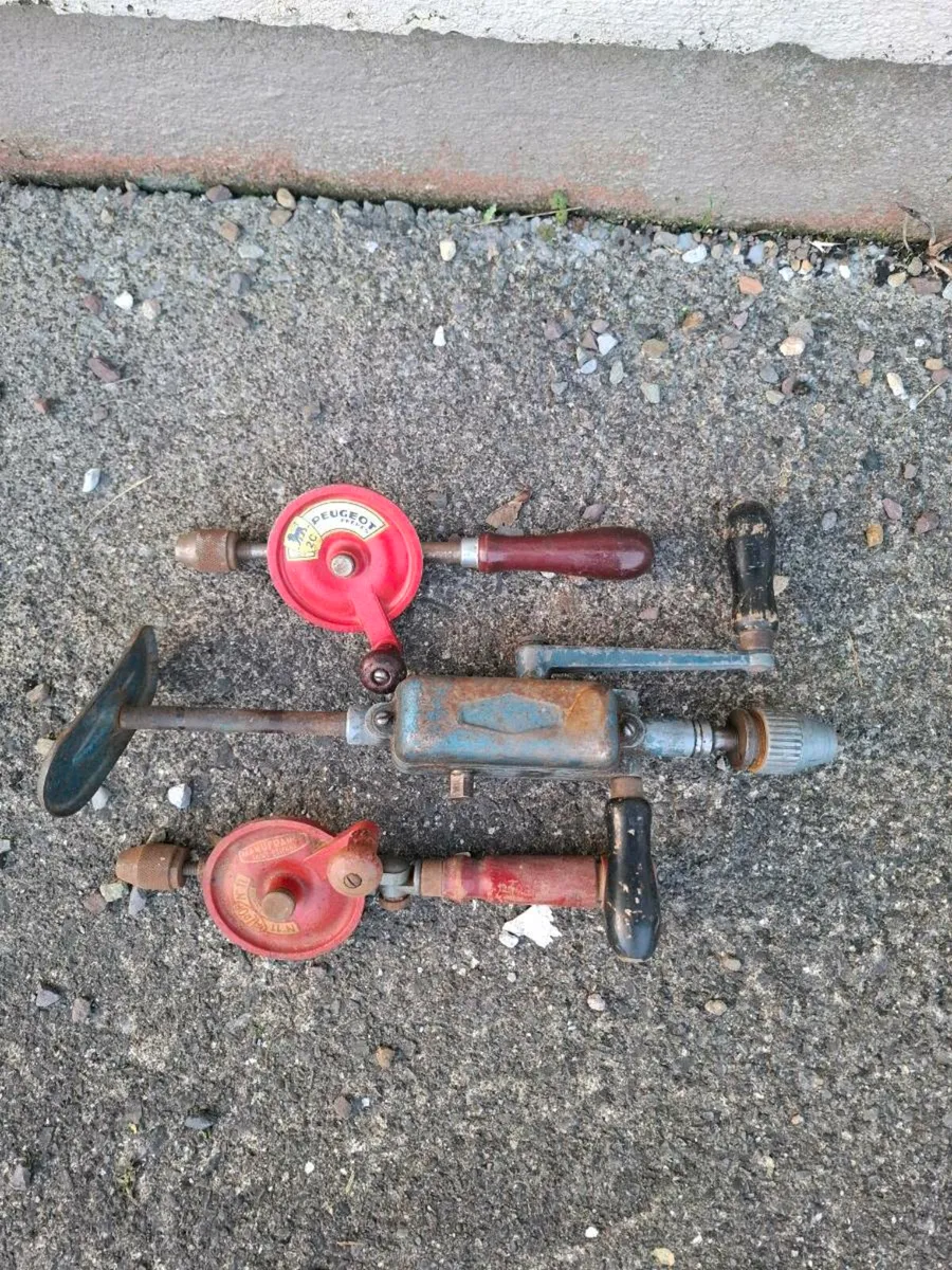 Lot of 3 manual drills possible to post - Image 2