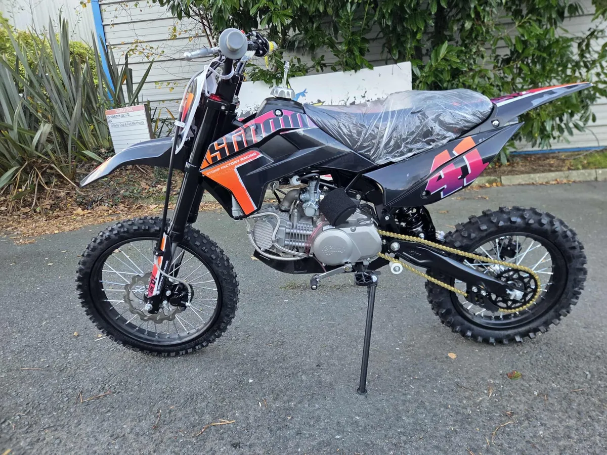 Stomp z3 160 Pit Bike DELIVERY/EASYPAY/CHOICE - Image 3