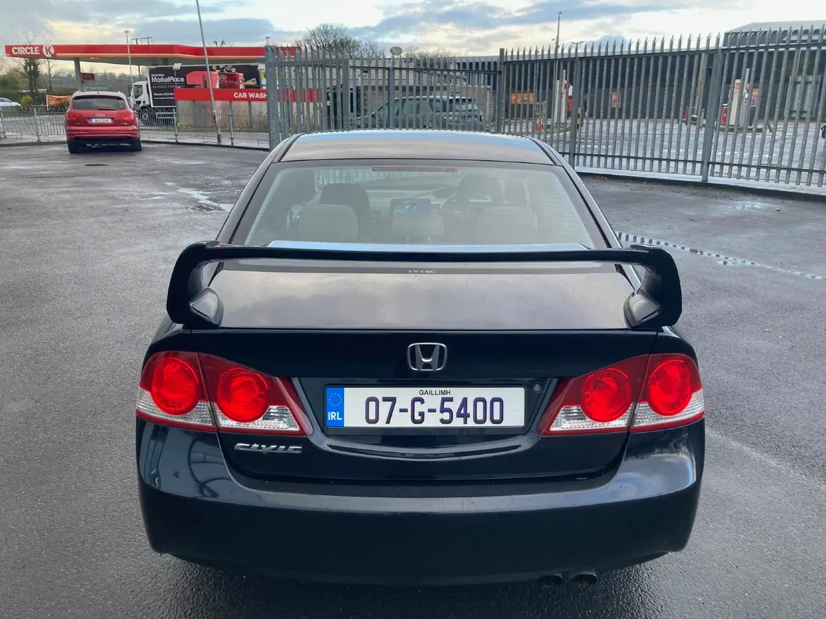 Honda Civic 2007 - Image 3
