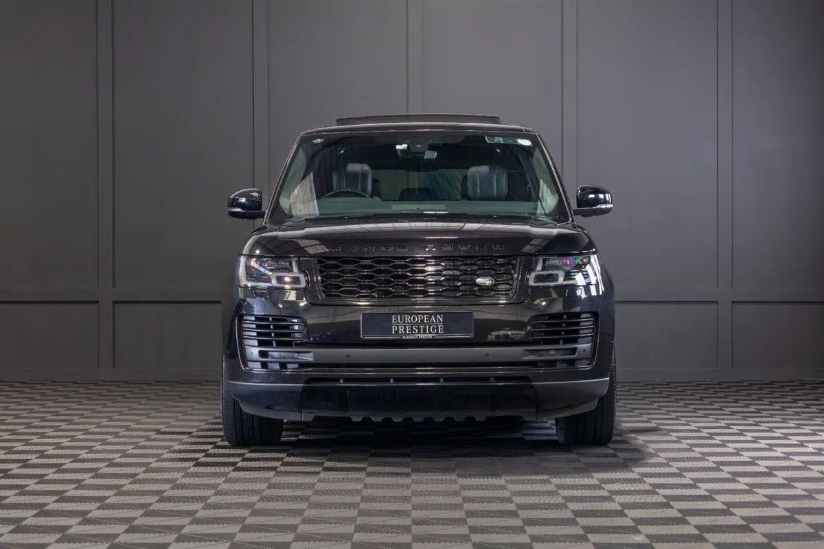 2022 Range Rover P400e Westminister - Image 2