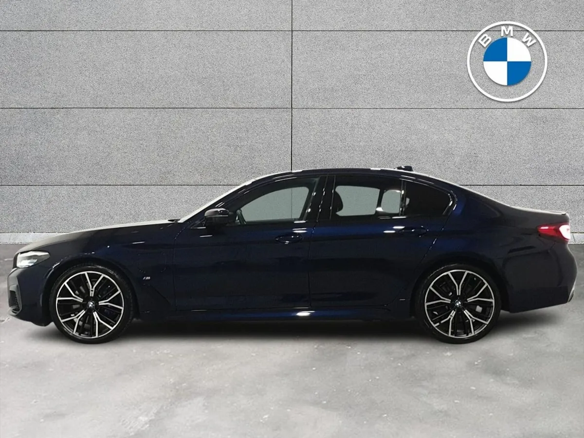 BMW 5-Series 545e xDrive M Sport Saloon - Image 4