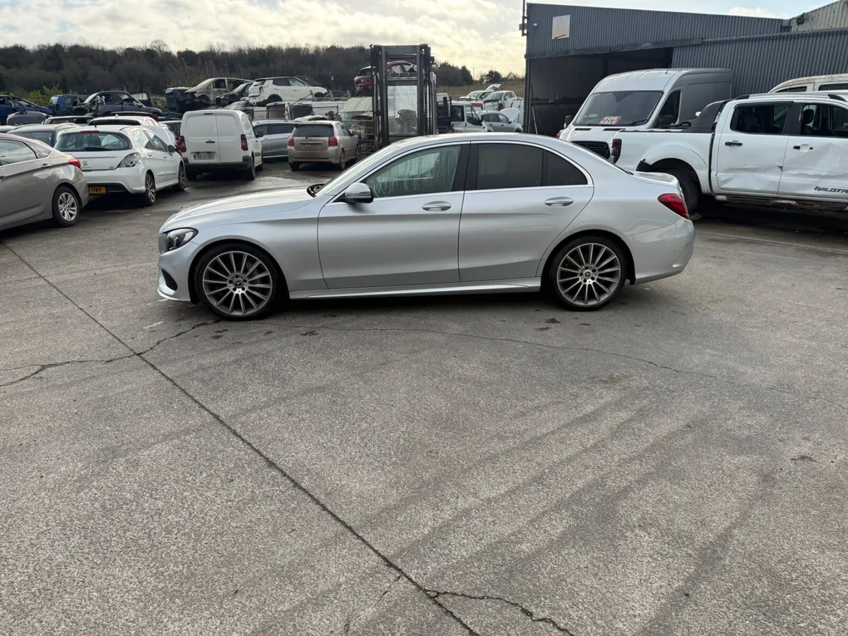 2018 Mercedes C200 D 1.6  Auto AMG - Image 4