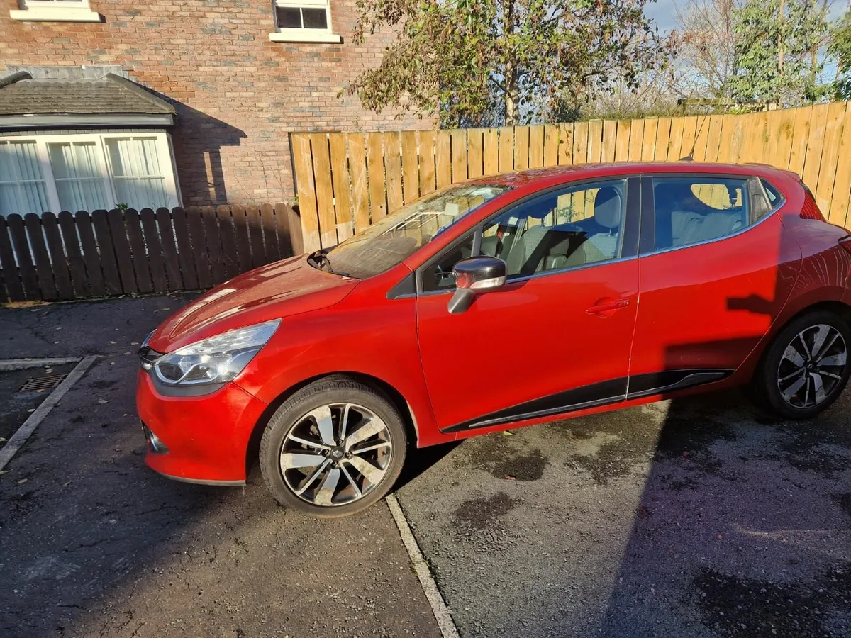 Renault Clio 2014 - Image 1