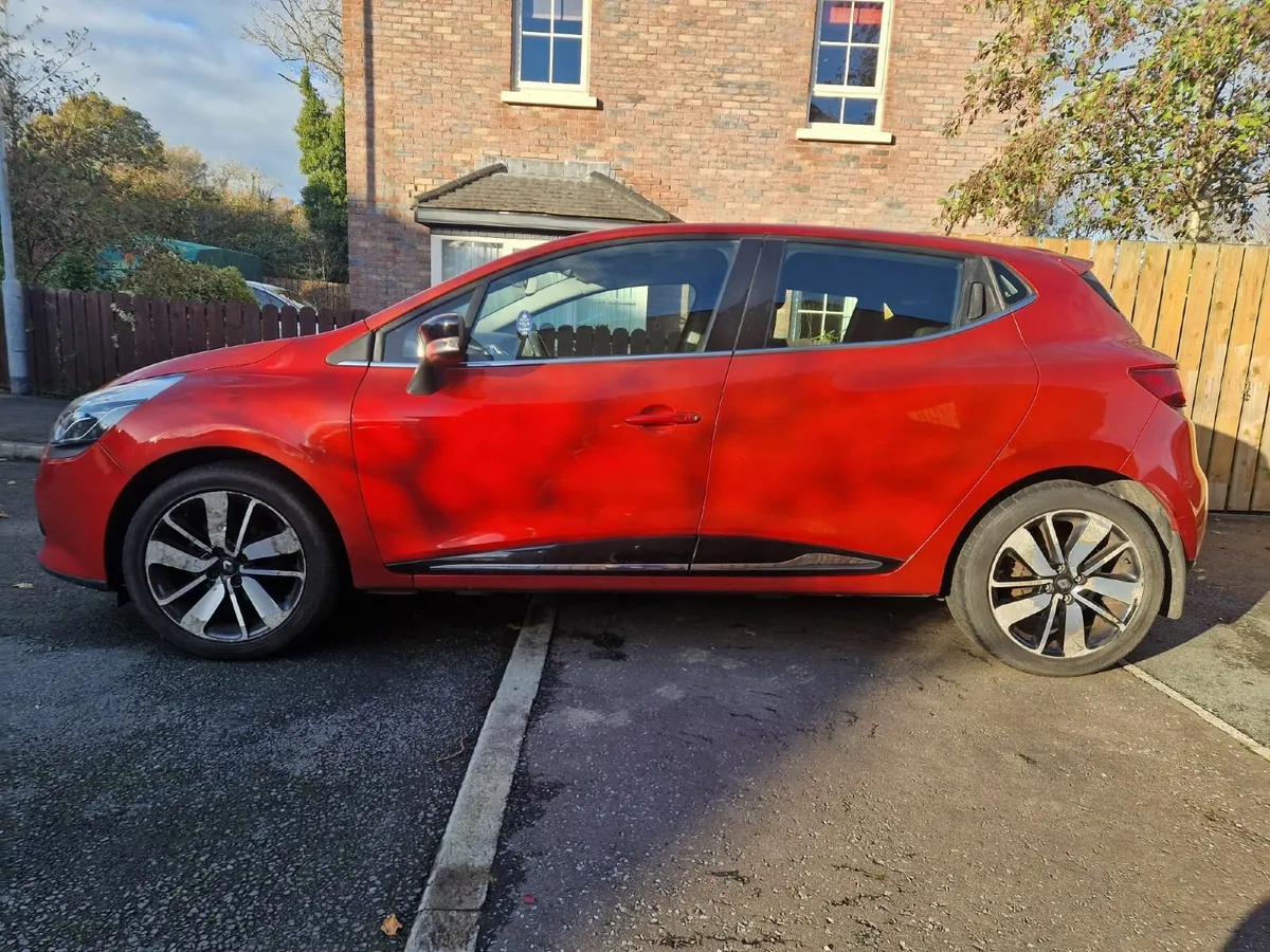 Renault Clio 2014 - Image 2