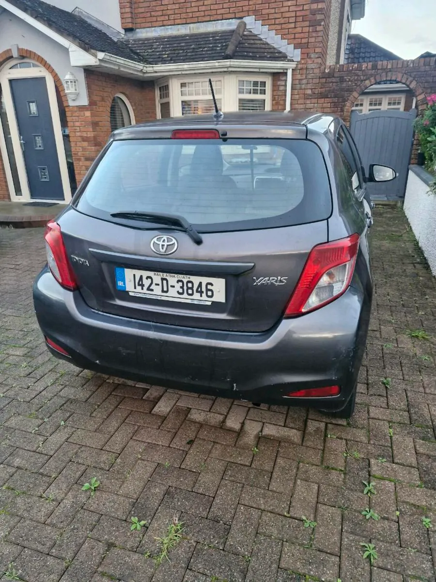 2950 for 2014 Toyota yaris 1.0L petrol 77k kms - Image 4