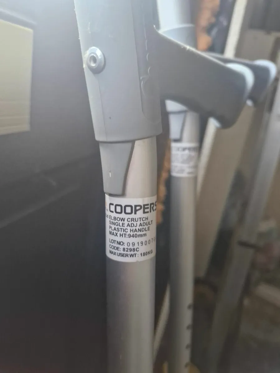 Elbow crutches adjustable - Image 1