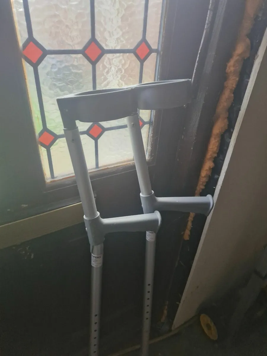 Elbow crutches adjustable - Image 2