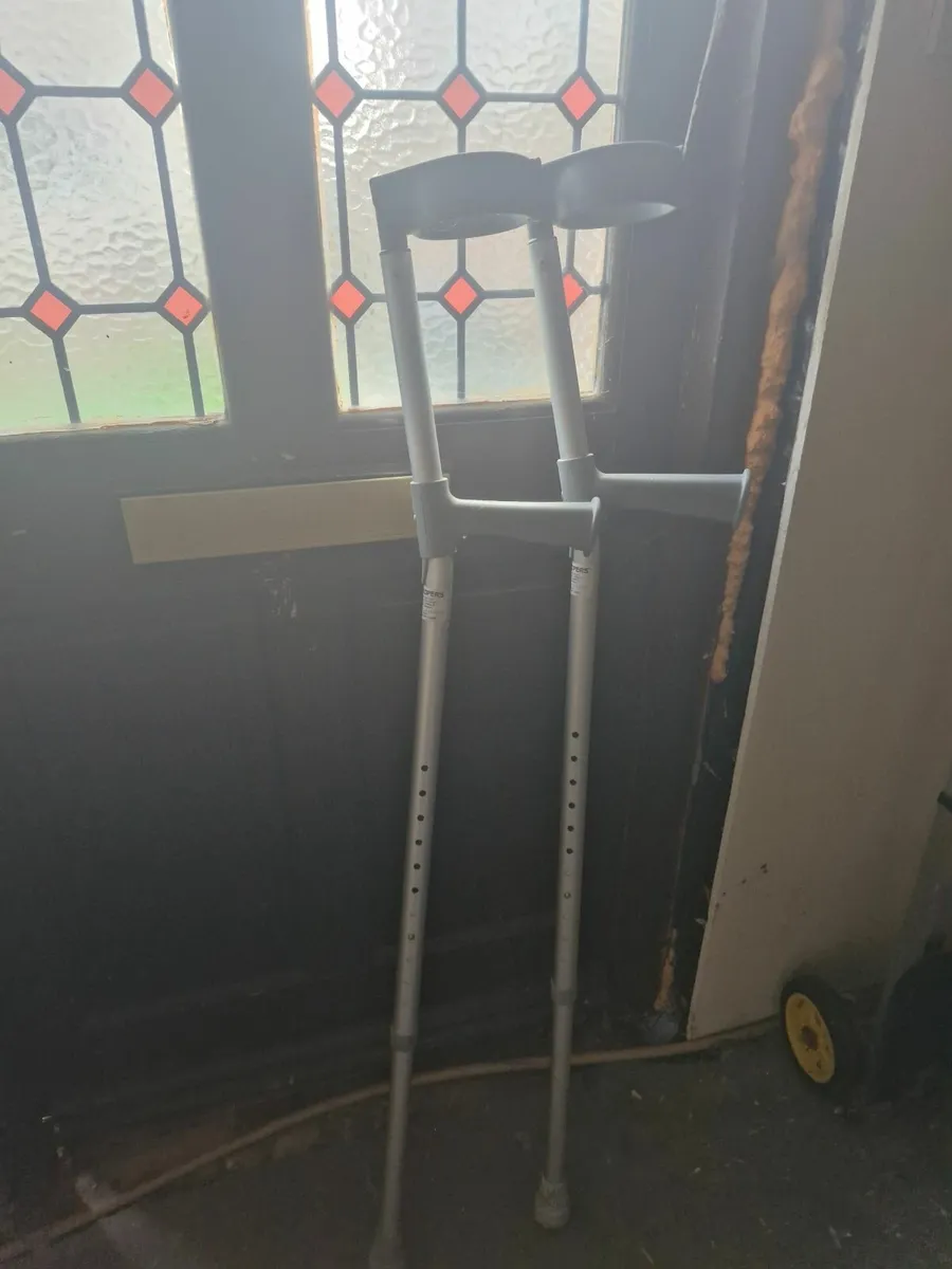Elbow crutches adjustable - Image 3