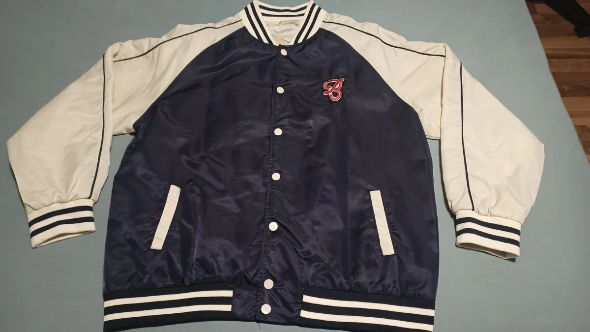 Bench Men's Bomber Jacket - Image 1