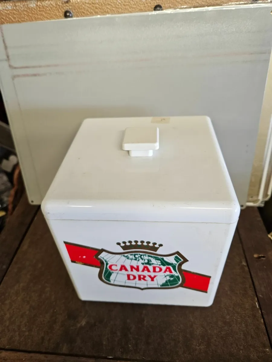 Vintage Canada Dry Ginger Ale Ice Bucket - Image 3