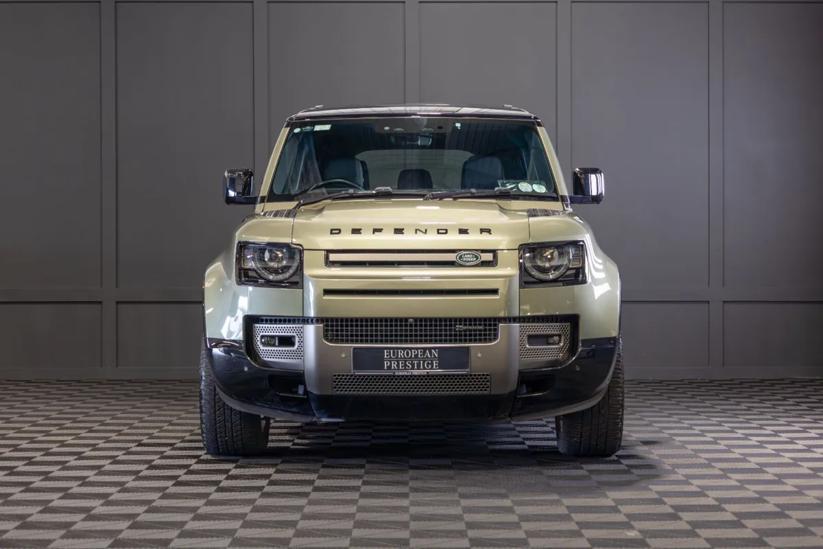 2022 Land Rover Defender 110 P400e X-Dynamic SE - Image 2