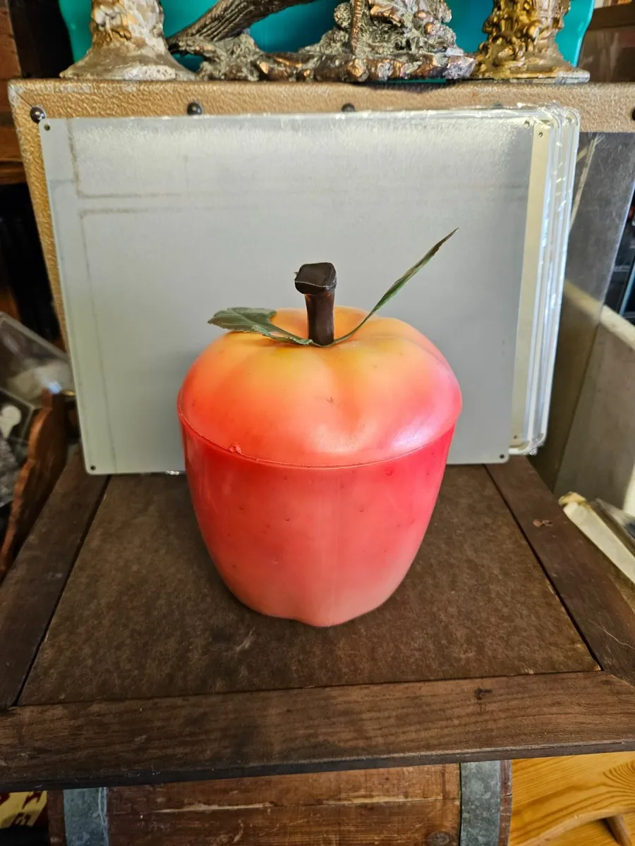 Vintage Apple Ice Bucket - Image 3