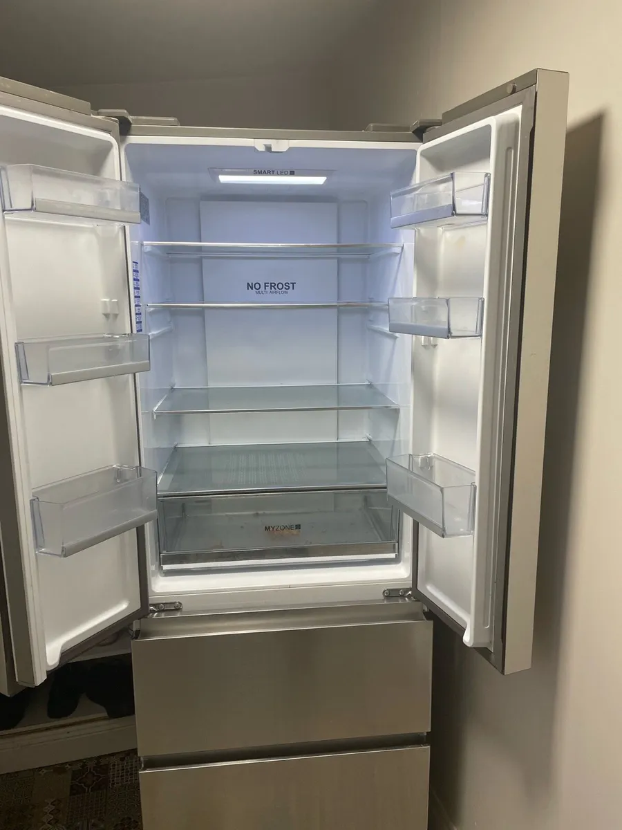 Fridge/freezer - Image 3