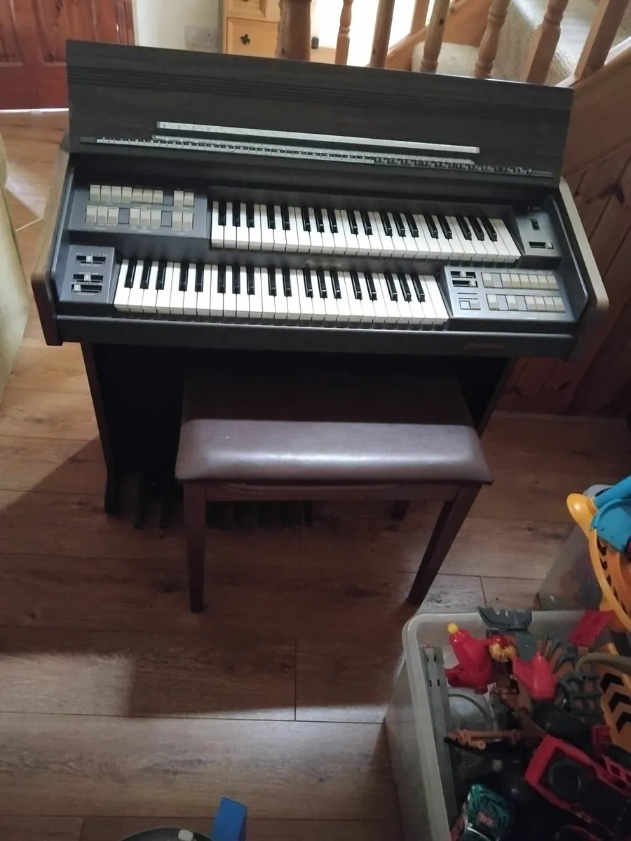 Farfisa f300 - Image 1