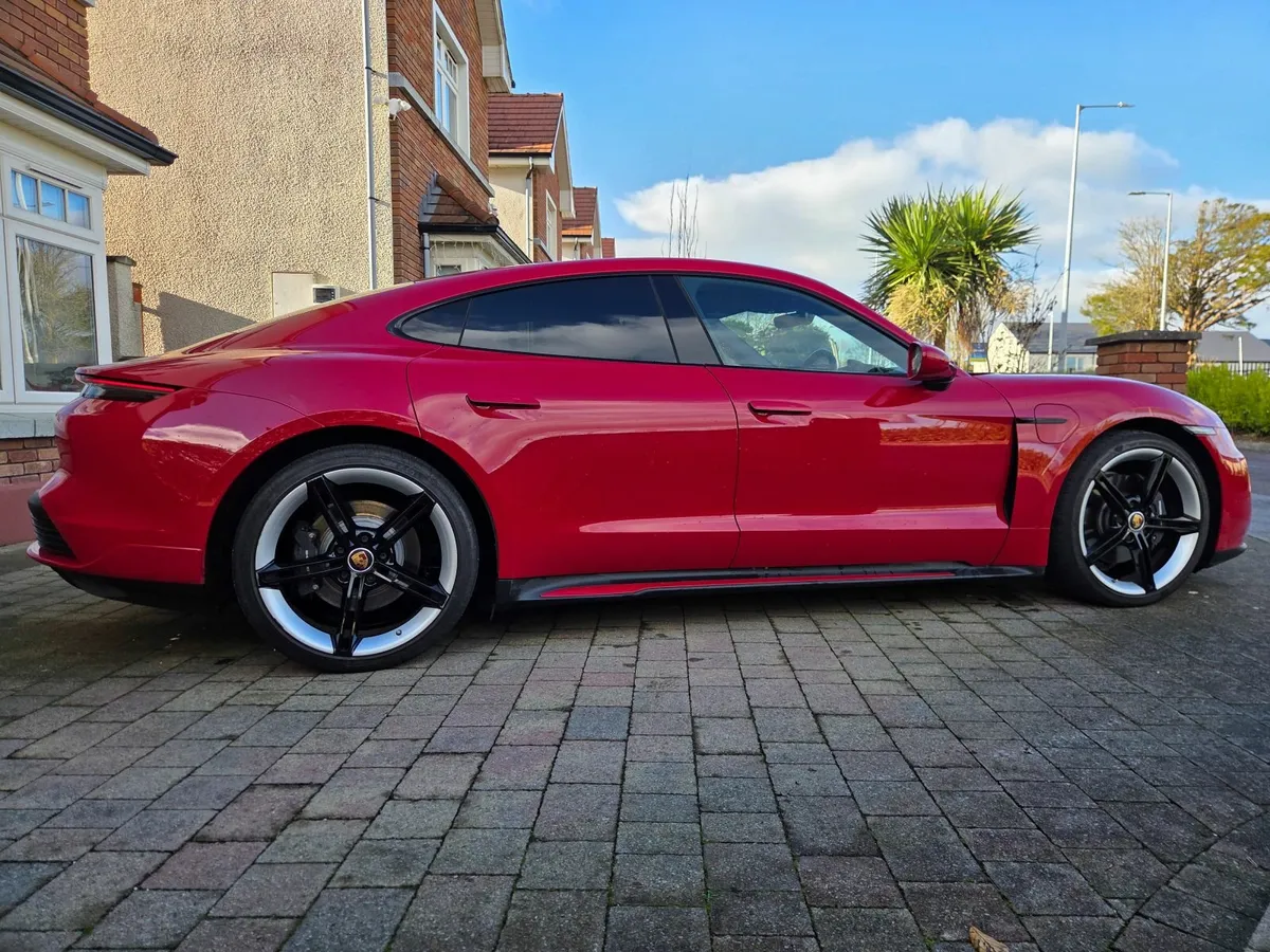 2021 Porsche Taycan Performance Plus 93.4kWh - Image 2