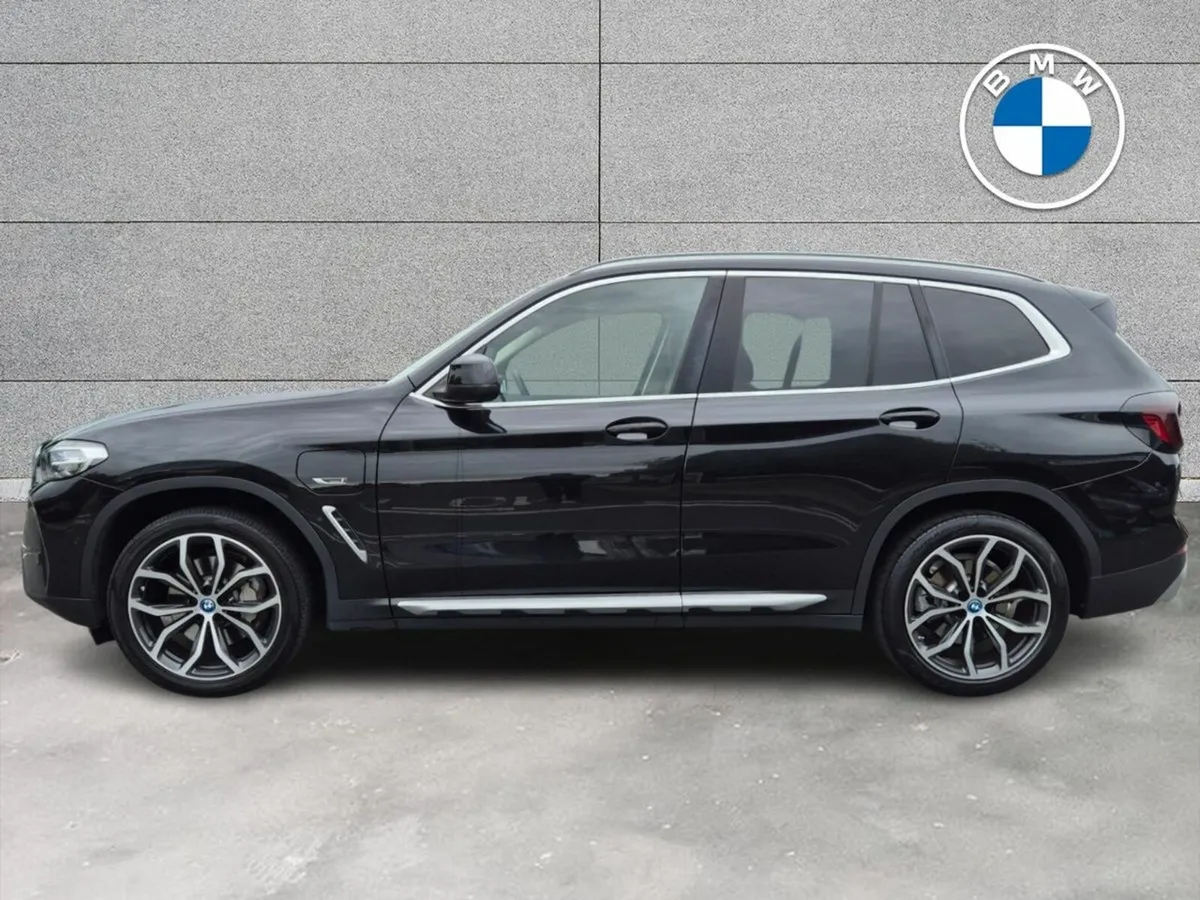 BMW X3 xDrive30e xLine - Image 4