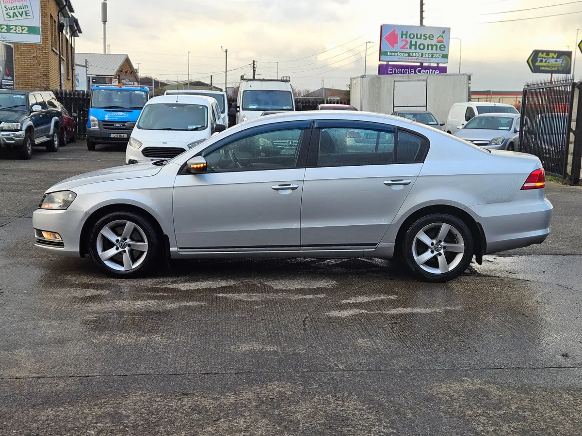 VW PASSAT 1.6 TDI TRENDLINE - Image 4