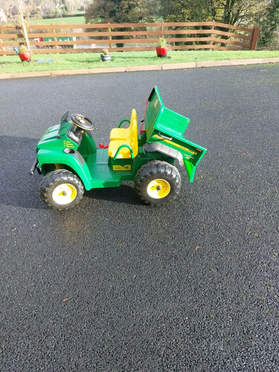 John deere gator - Image 1