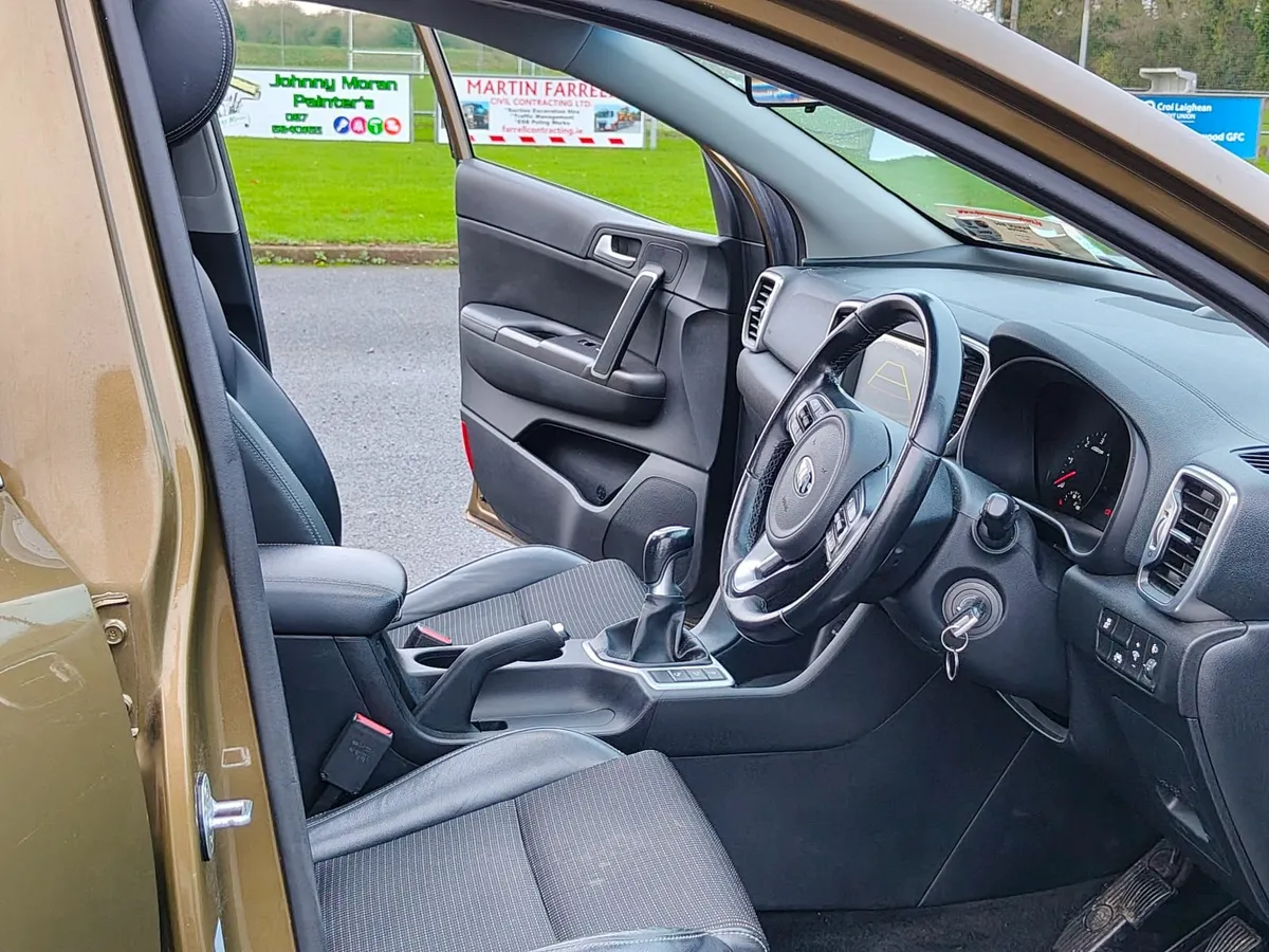 17 Kia Sportage long NCT and TAX LOW MIL - Image 3