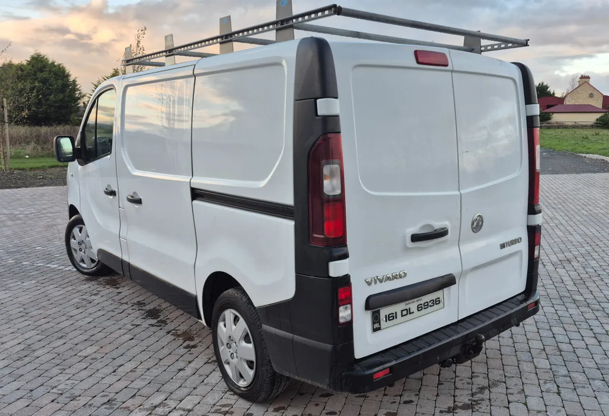 Vauxhall Vivaro 2016 - Image 3